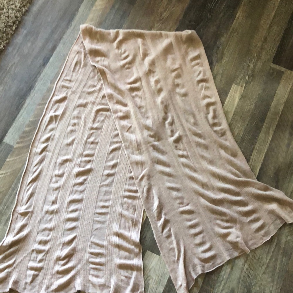 Women’s scarf